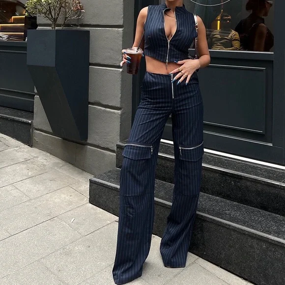 Small 💫 Brand new 💫 Navy Blue Zipper detail Pants SET - Picture 1 of 3